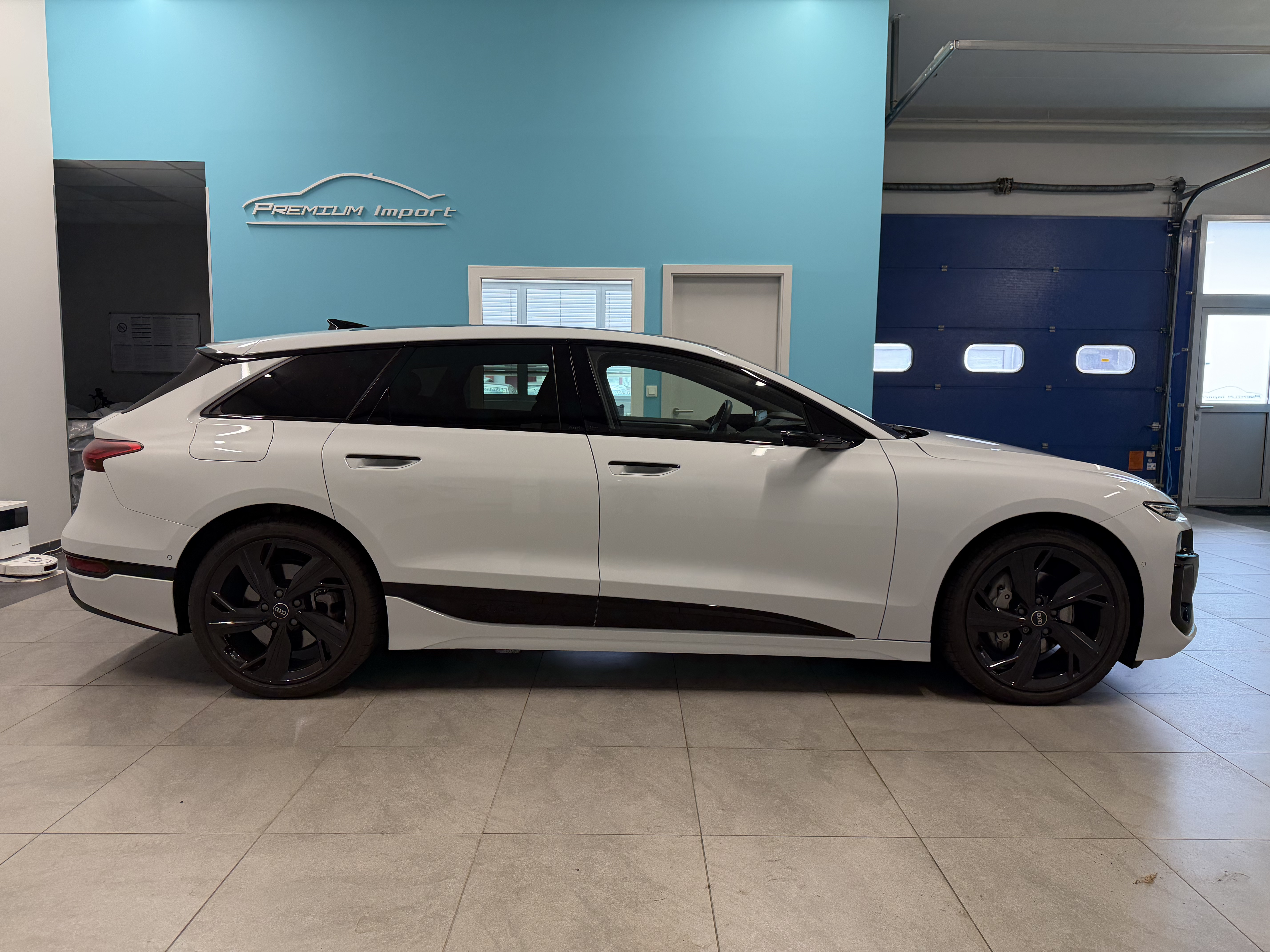 Audi A6 Avant E-tron
