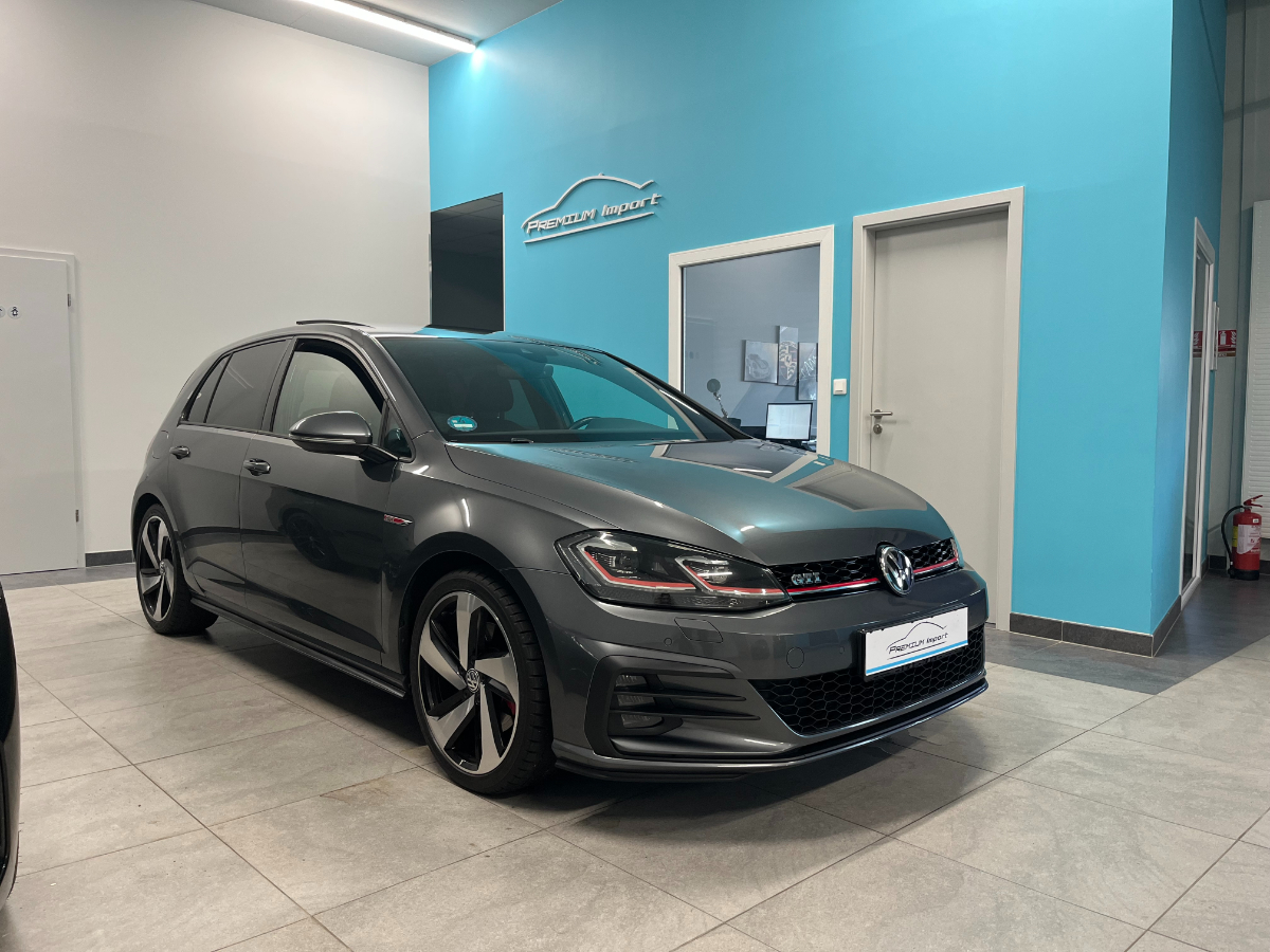 Volkswagen Golf GTI VII