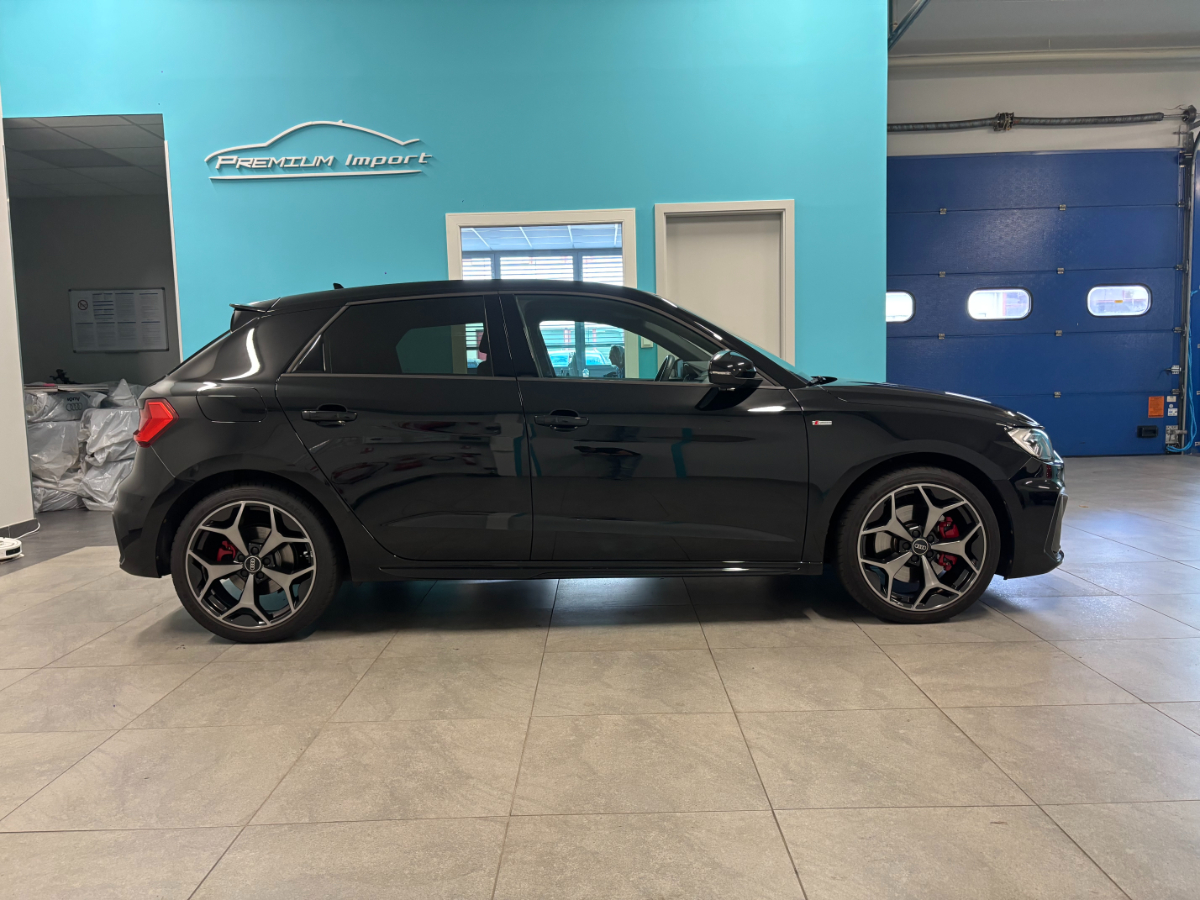 Audi A1 Sportback 40 TFSI S-LINE