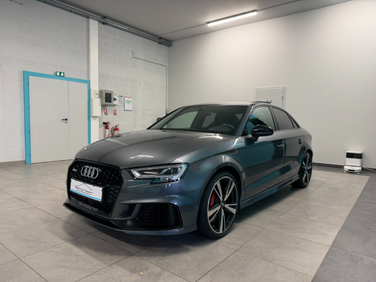 Audi RS3 Limousine