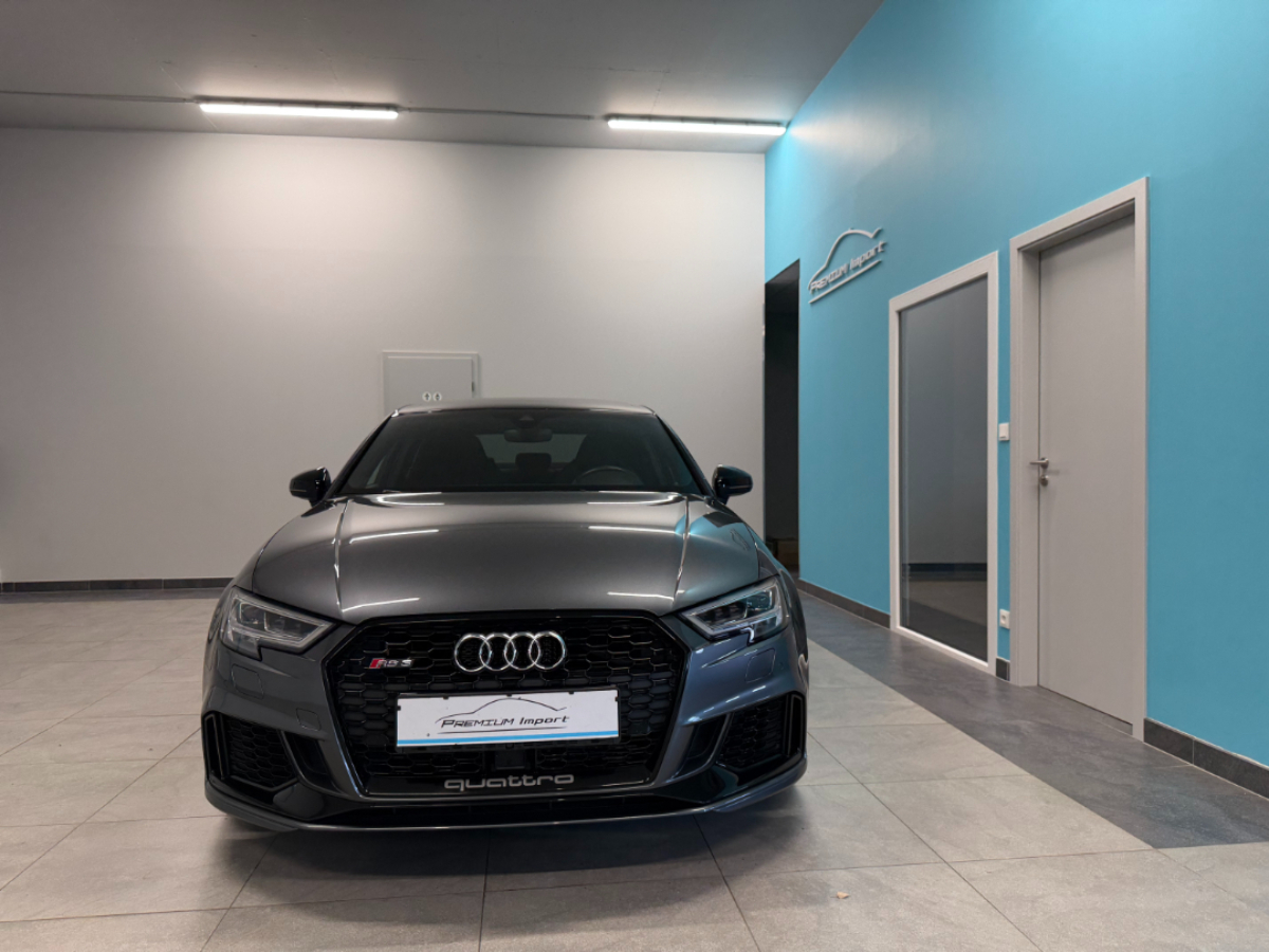 Audi RS3 Limousine