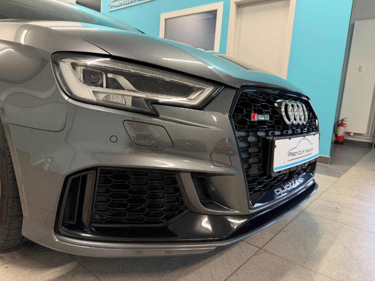 Audi RS3 Limousine